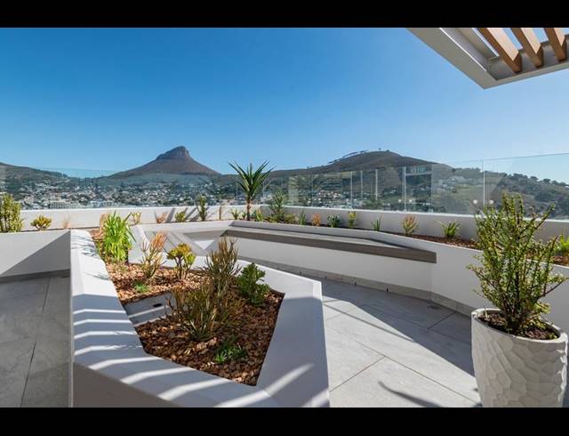 1 BEDROOM APARTMENT FOR SALE IN CAPE TOWN CITY CENTRE